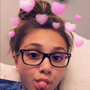 Meet your Posher, Paige